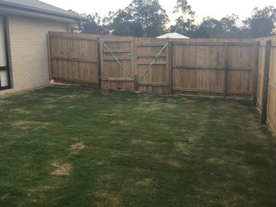 1 / 13 Sharp Cres, Branyan