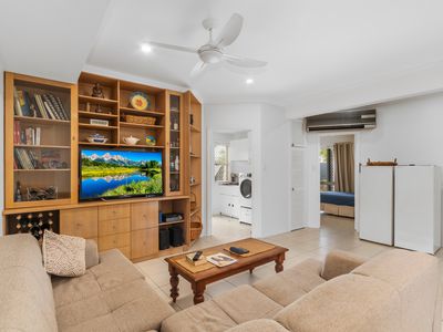 37 Jonquil Crescent, Annandale