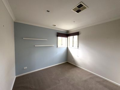 1 Hamlet Street, Greensborough