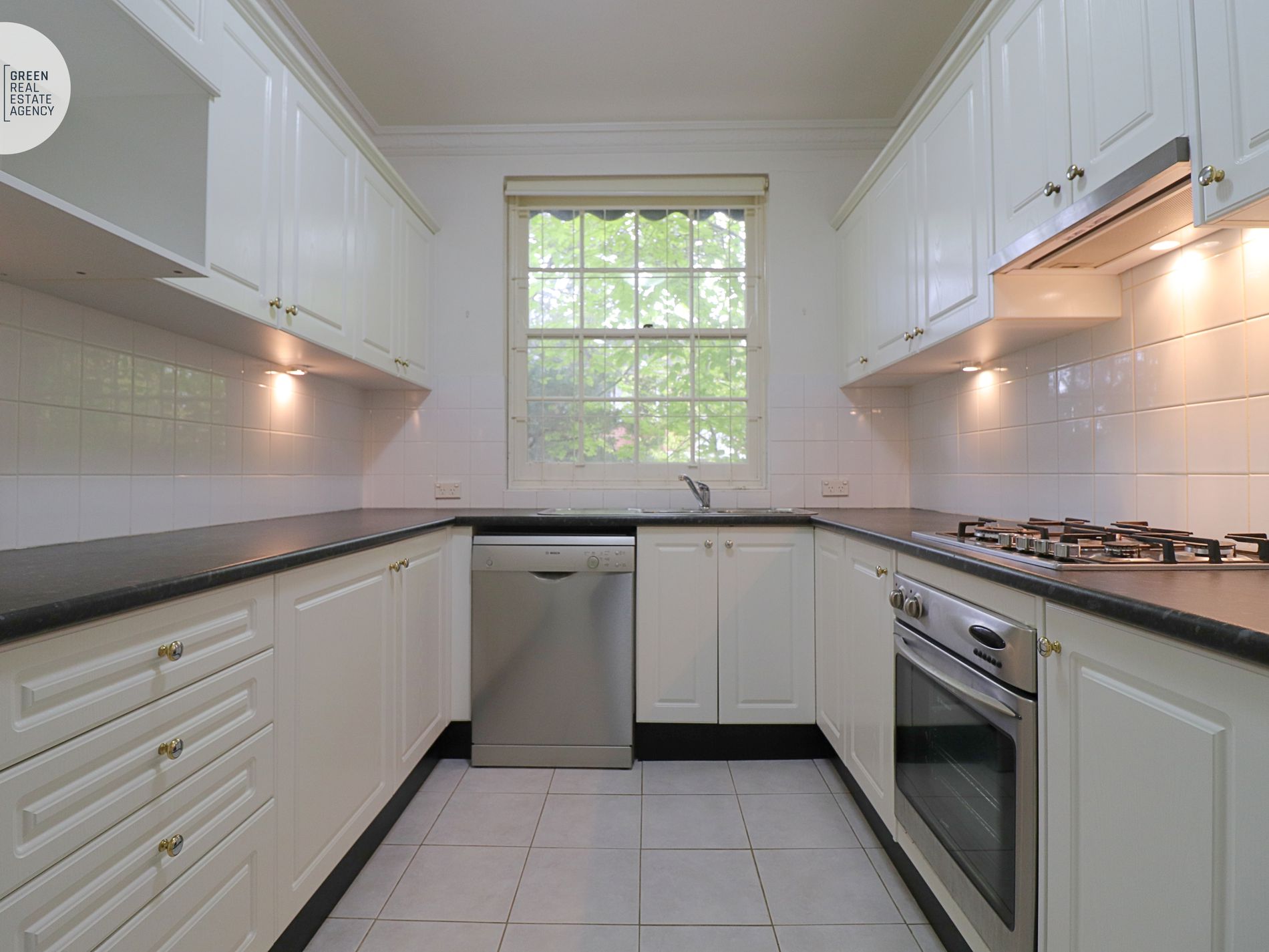 7 / 10 Larkin Street, Roseville