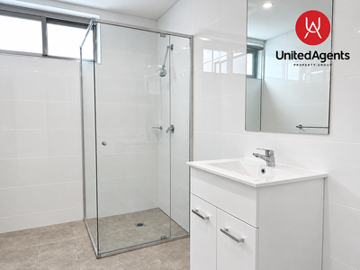 1 / 5 Drinkwater Lane, Edmondson Park