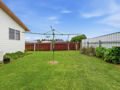 42 Badajos Street, Ross