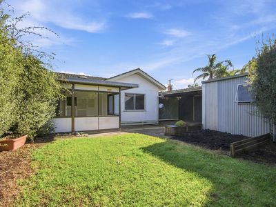 18 Buckley Street, Sale