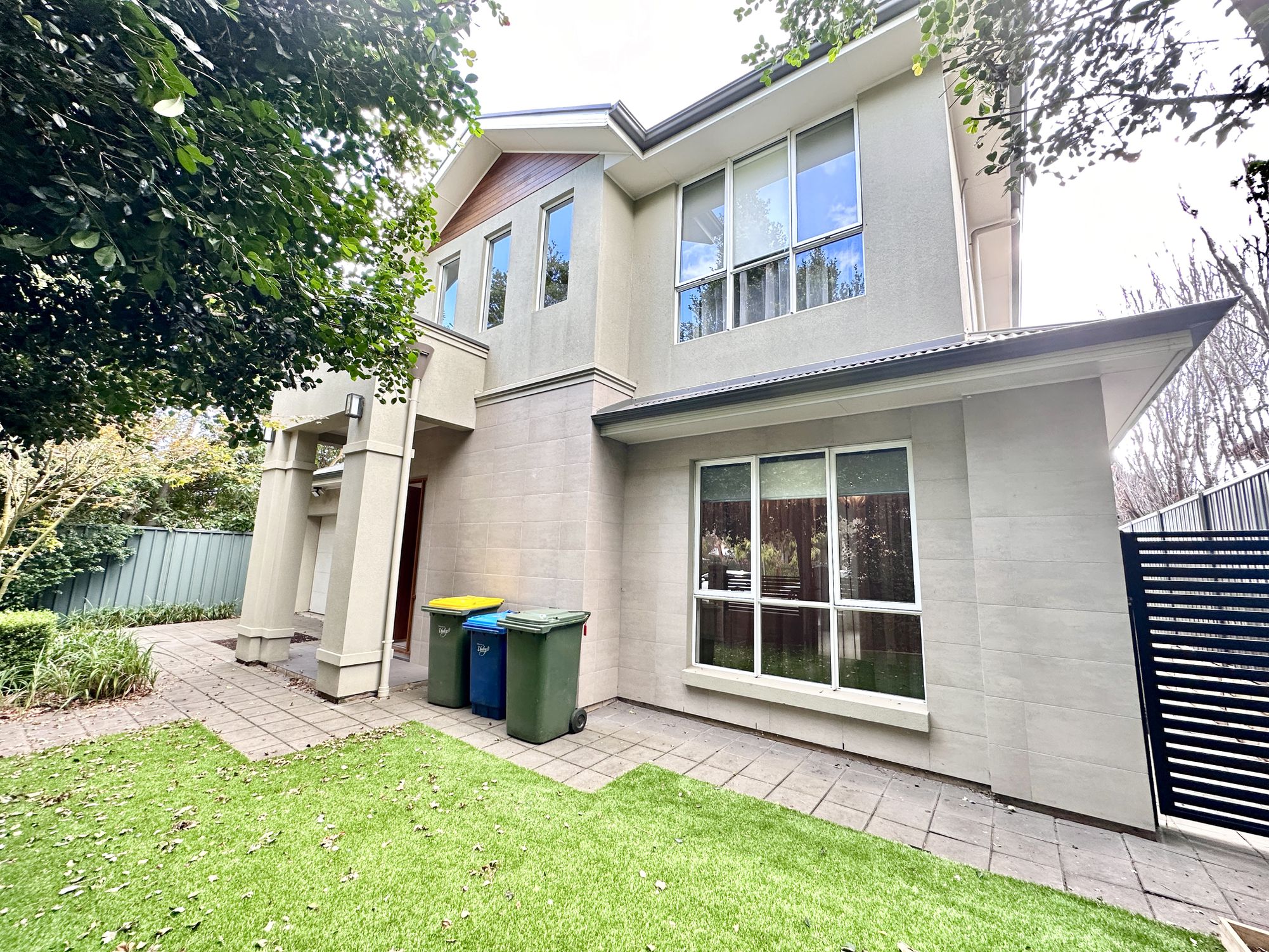 2A Randolph Avenue, Parkside