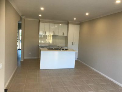 8 Kenyte Walk, Doreen