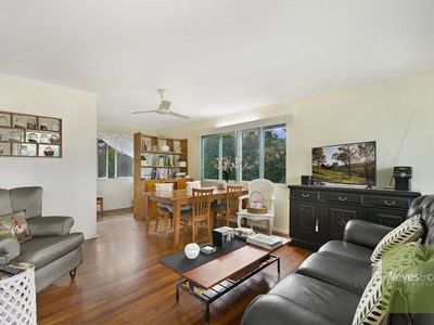 19 Harvey Street, Gulliver