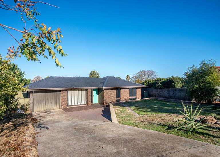 34 French Crescent, Trott Park