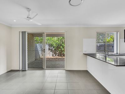 3 / 15 Grandly Street, Doolandella
