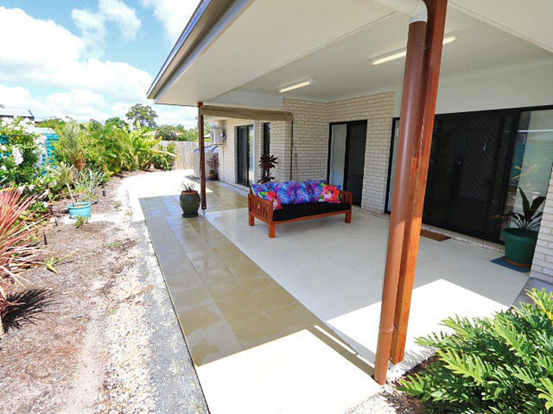 2 Emu Court, Woodgate