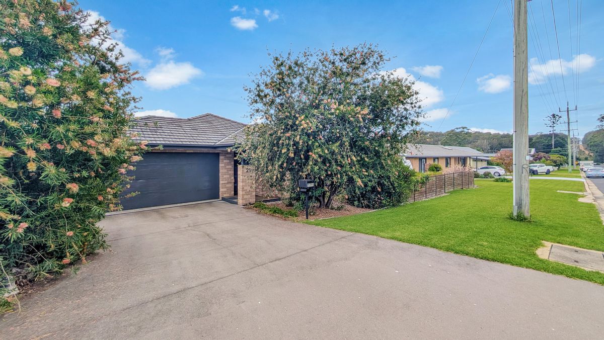 21 Binalong Street, Dalmeny