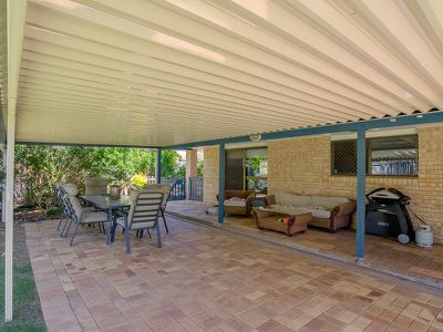 6 CARMEL COURT, Point Vernon