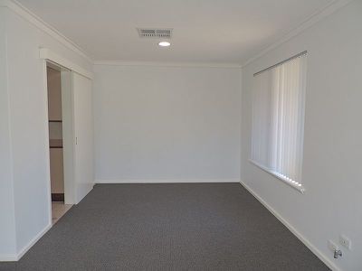 10 Hokesfern Street, Morley