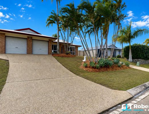 A Rare Opportunity on a North-Facing 880m² Block image 2