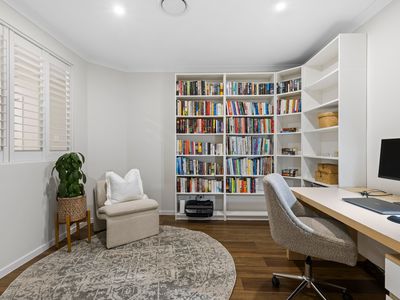 4 Brush Box Place, Wakerley