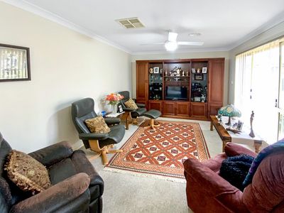 32 Jacaranda Street, Forbes