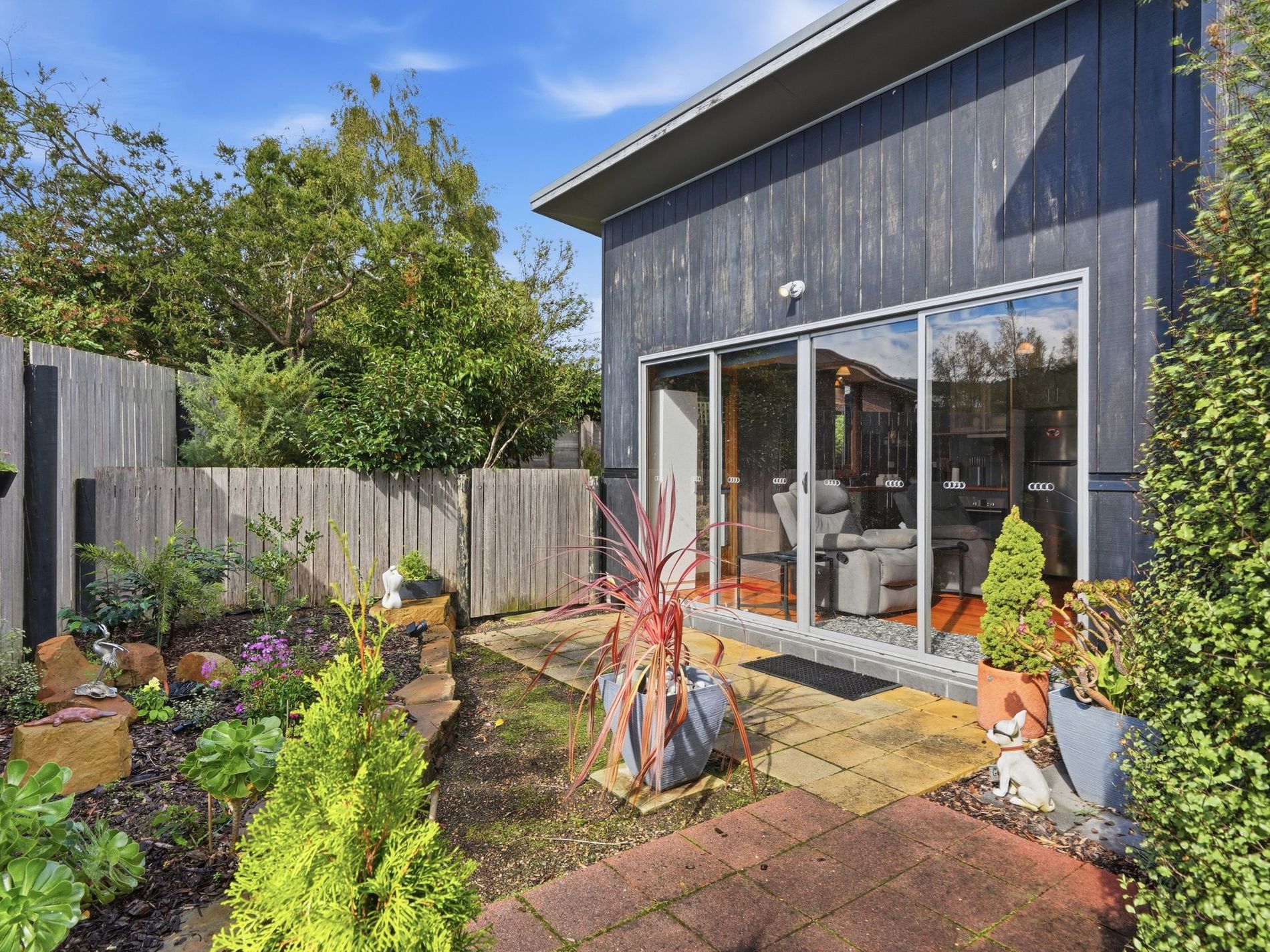 1 / 8 Smith Street, Cygnet