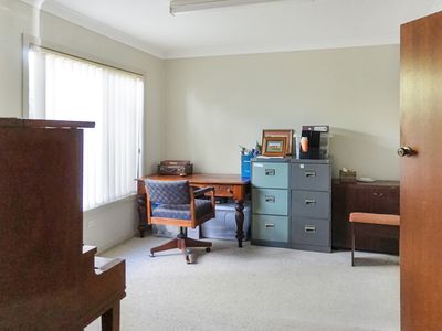 24 Park Street, West Wyalong