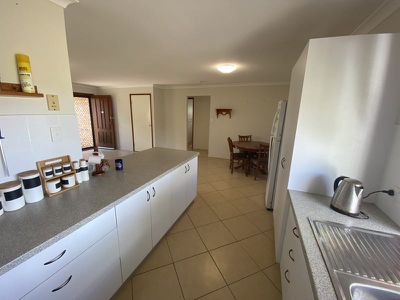 10 Gwen Street, Kingaroy