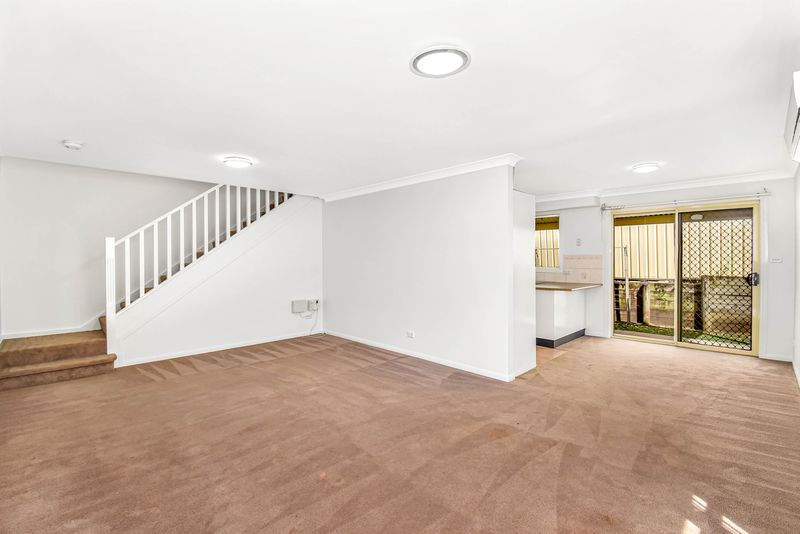 2 / 67 Park Avenue, Kingswood