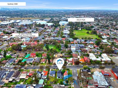 218 WATERLOO ROAD, Greenacre
