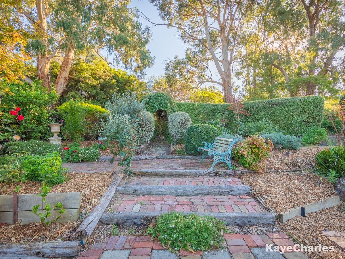 3 Morris Road, Beaconsfield Upper