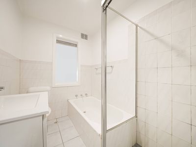 53 & 53a  Guernsey Street, Busby