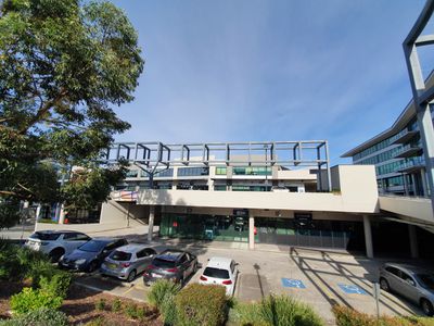 H146 / 28 Lexington Drive, Bella Vista