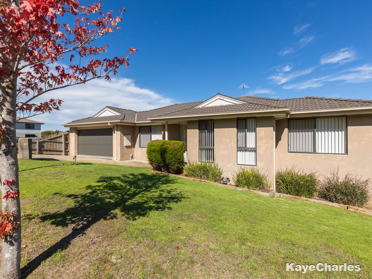 41 Portchester Boulevard, Beaconsfield