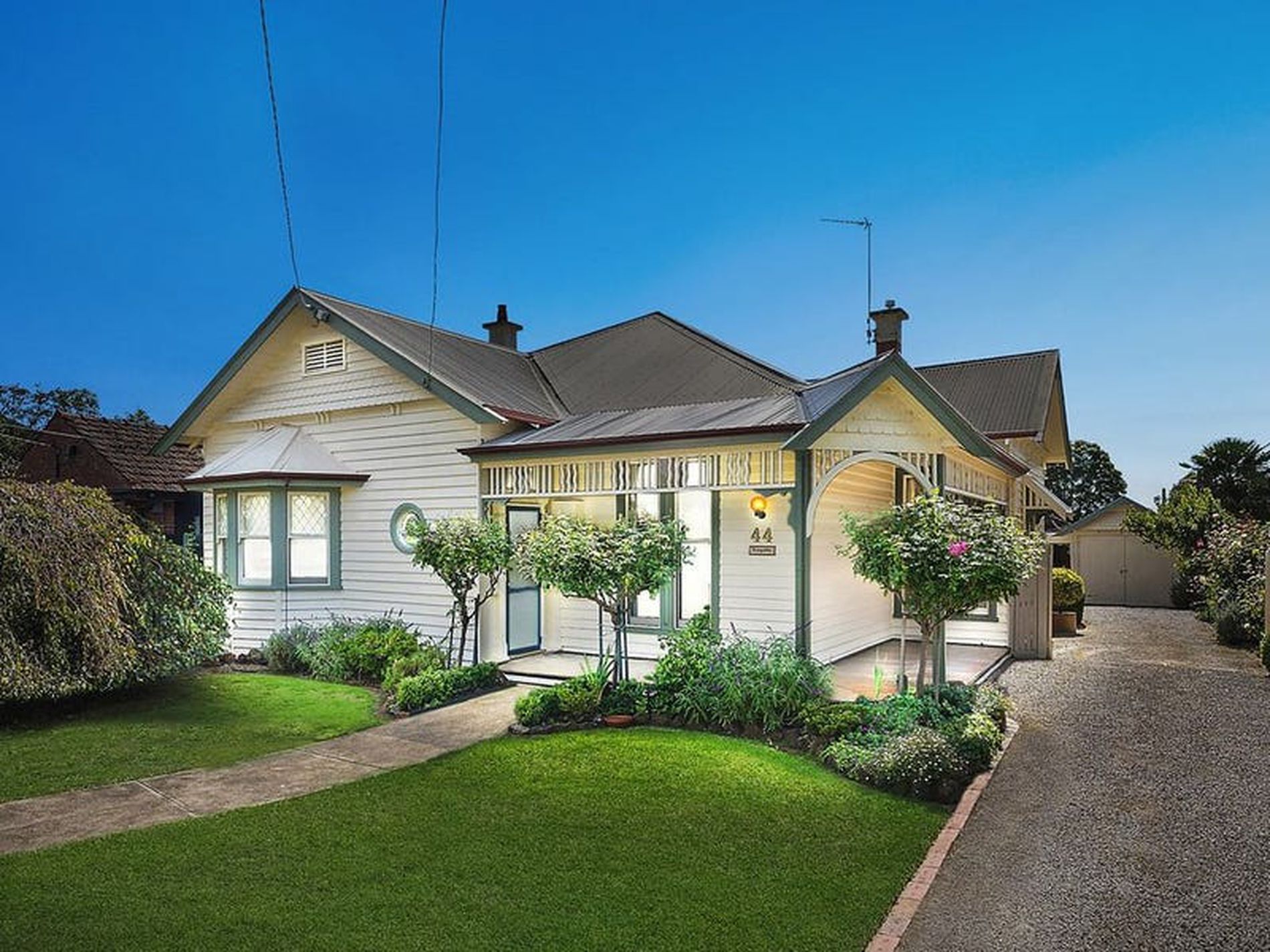 44 Lawton Avenue, Geelong West