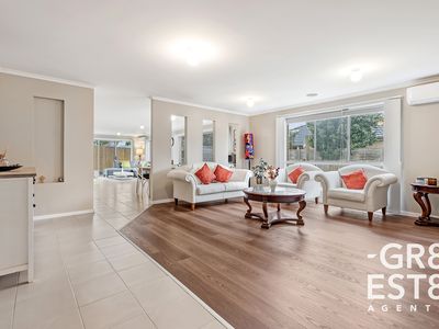 16 Avendon Court, Narre Warren South