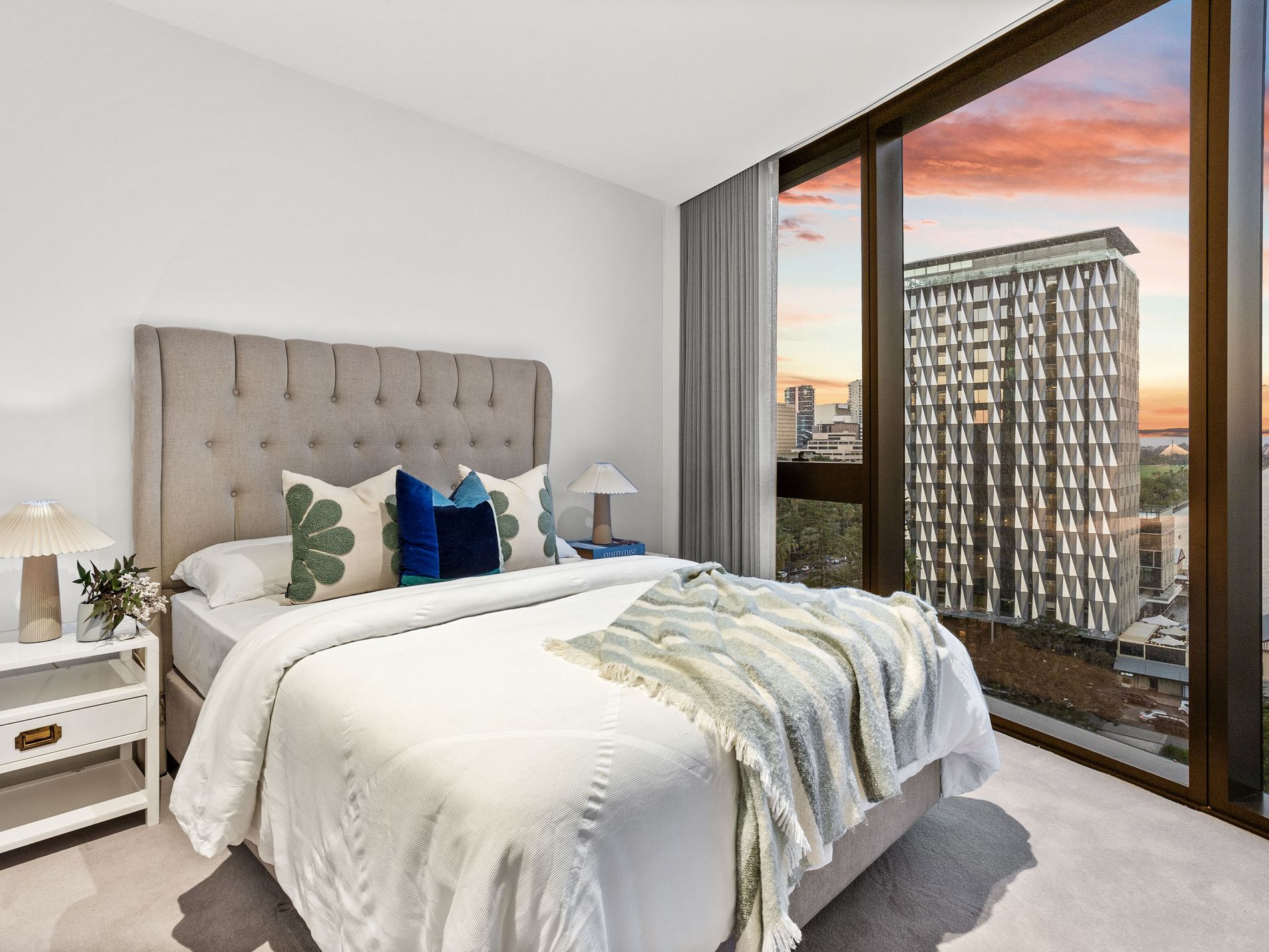 901 / 11 Barrack Square, Perth