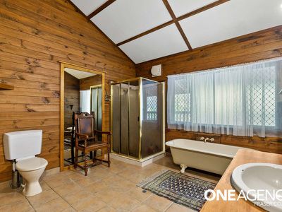 22 Senor Avenue, Urangan