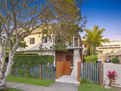 6 / 6 Sixth Ave, Sandgate