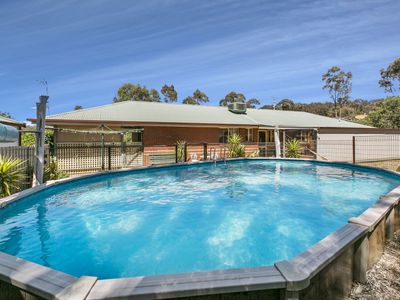 8 Honeycomb Road, Campbells Creek