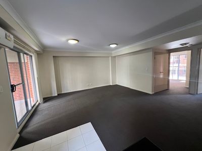 8 / 61 lachlan st, Liverpool