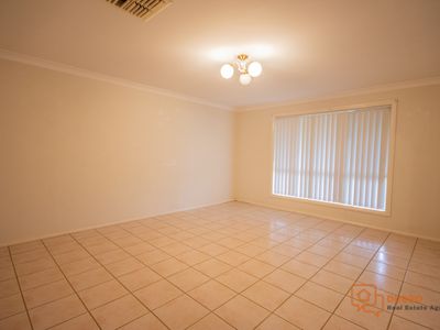34 Eden Park Avenue, Dubbo