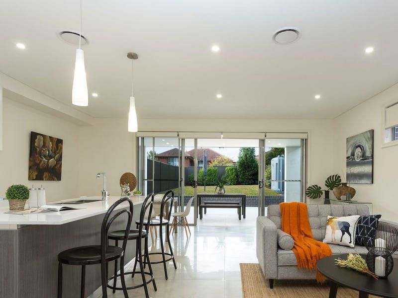 33A Gowlland Parade, Panania