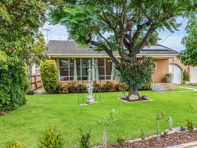 2 Japonica Court, Newcomb