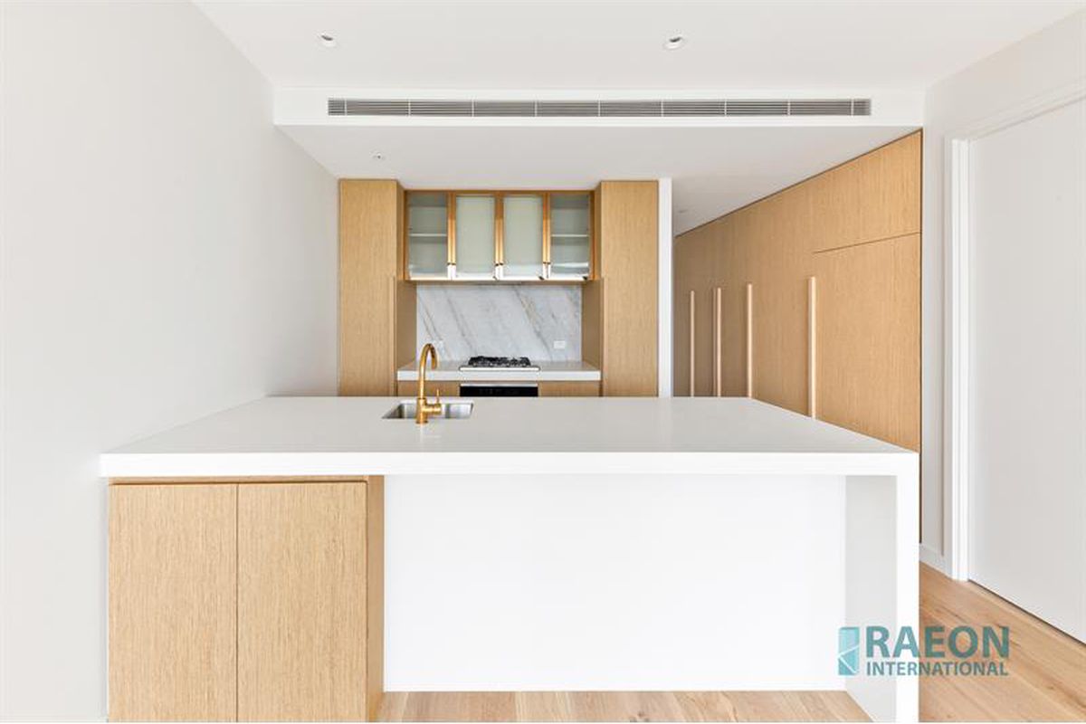 5201/464 Collins Street, Melbourne