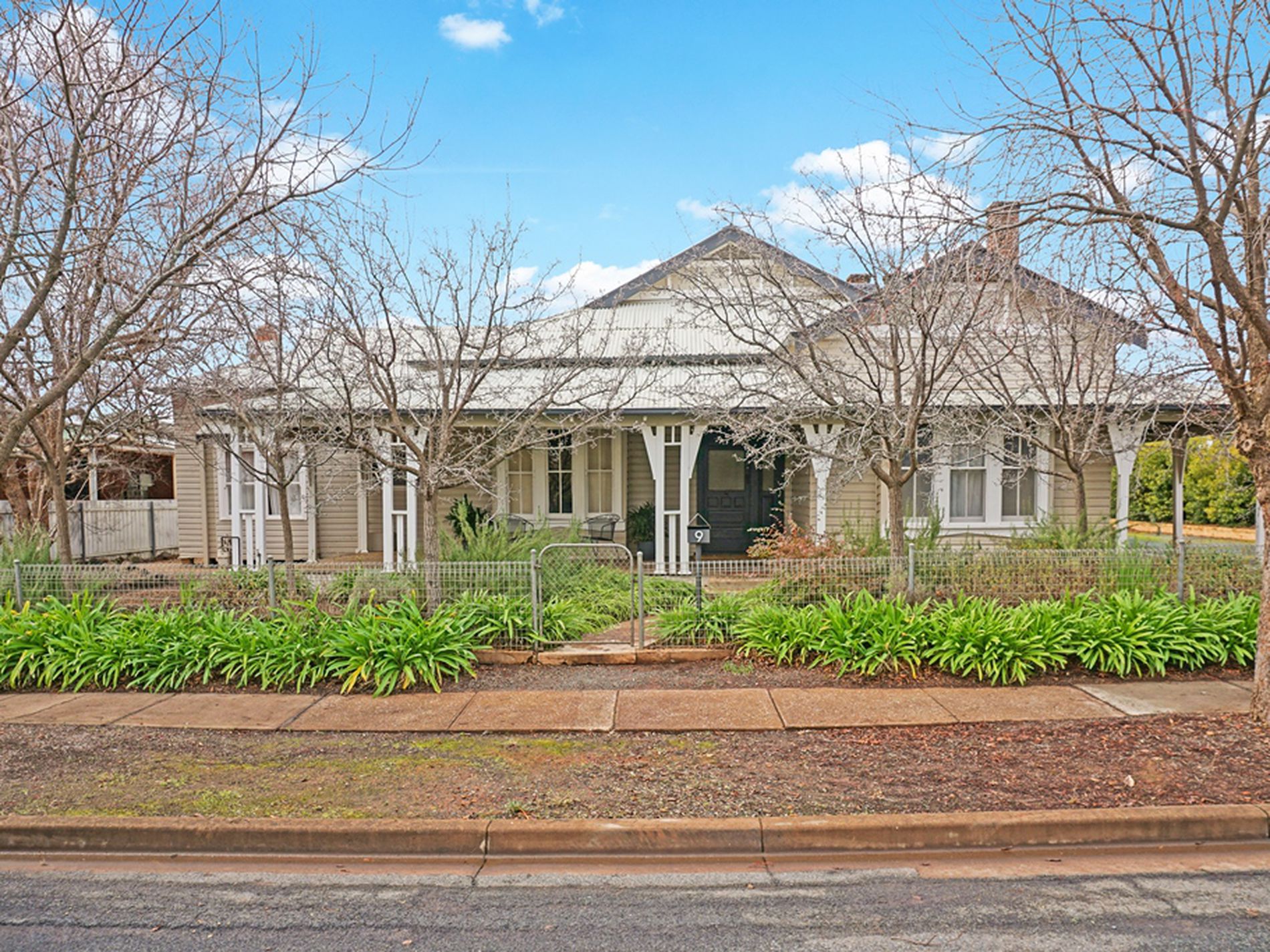 9 Maitland Street, West Wyalong