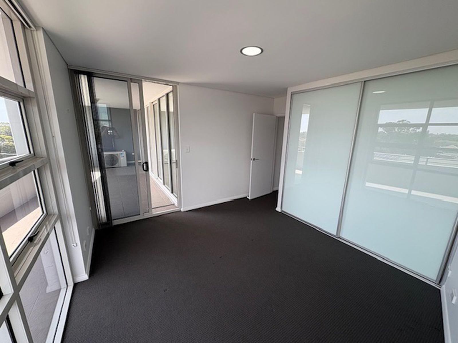 10 / 118 Princes Highway, Fairy Meadow