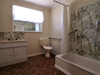 Unit 2 / 28 Tristan St, Seymour