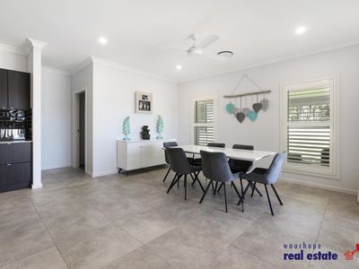 23 Stanley Drive, Beechwood