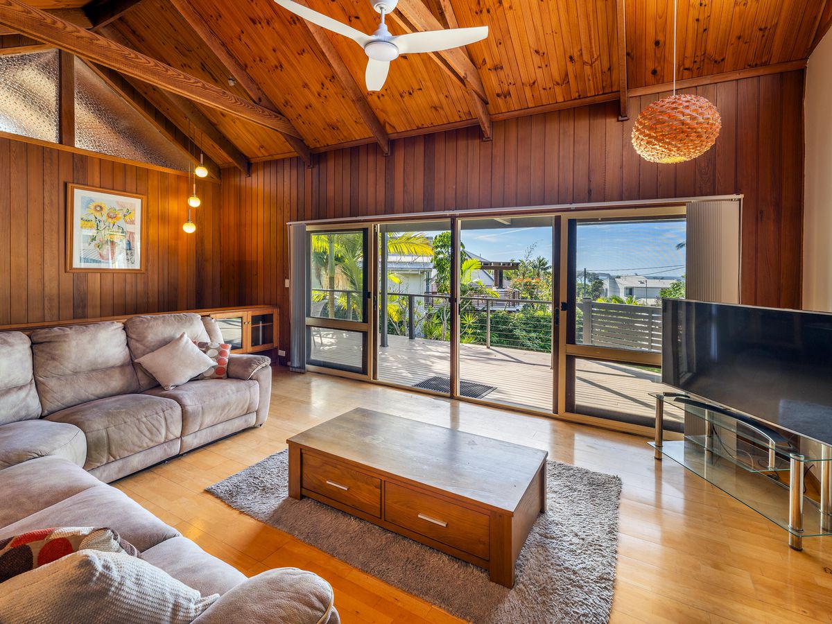 10 Surf Street, Emerald Beach