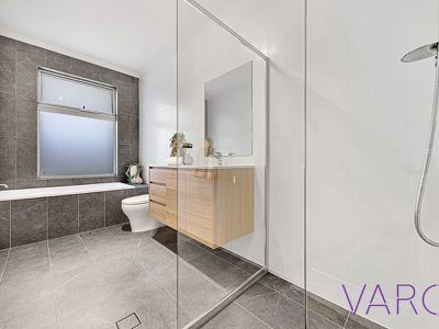 1 Colleen Street, Rostrevor