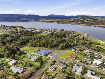 1 Taree Crescent, Gravelly Beach