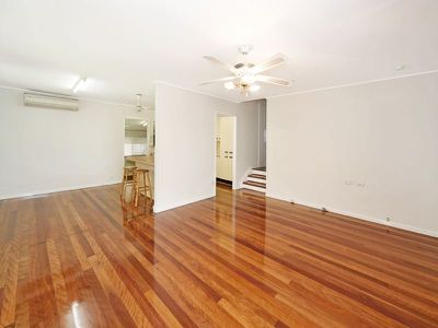 2 Enfield Street, Mount Gravatt East