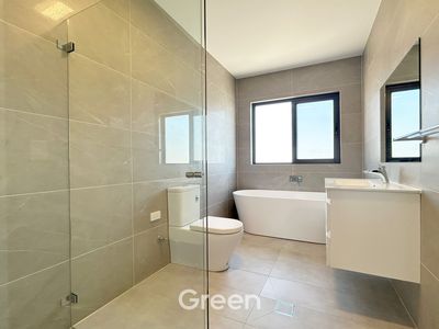 17 Milton Avenue, Eastwood