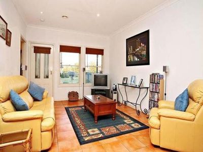 1 Bloomsbury Place, Wyndham Vale