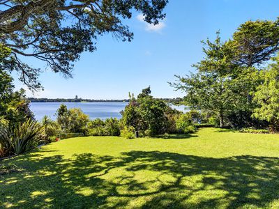 7-9 Lake View Road, Takapuna